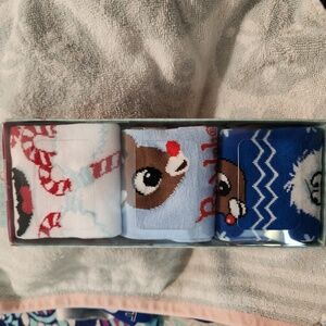Rudolph Red Nosed Reindeer Christmas Crew Socks 3 pair New in Box Sock Sz 8-12